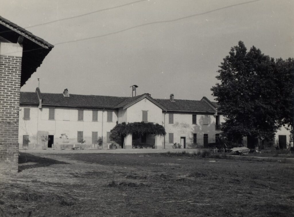 Bonate, Casa del fittabile (foto di Carlo Ciocca, 1953)