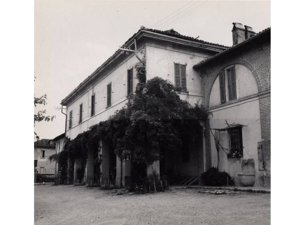 Calvignasco, Casa del fittabile (foto di Carlo Ciocca, 1953)